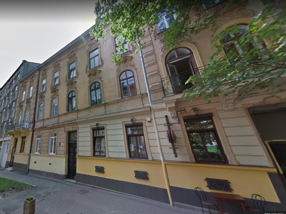 Romantic Apartment In The Center Of Old Lviv Bagian luar foto