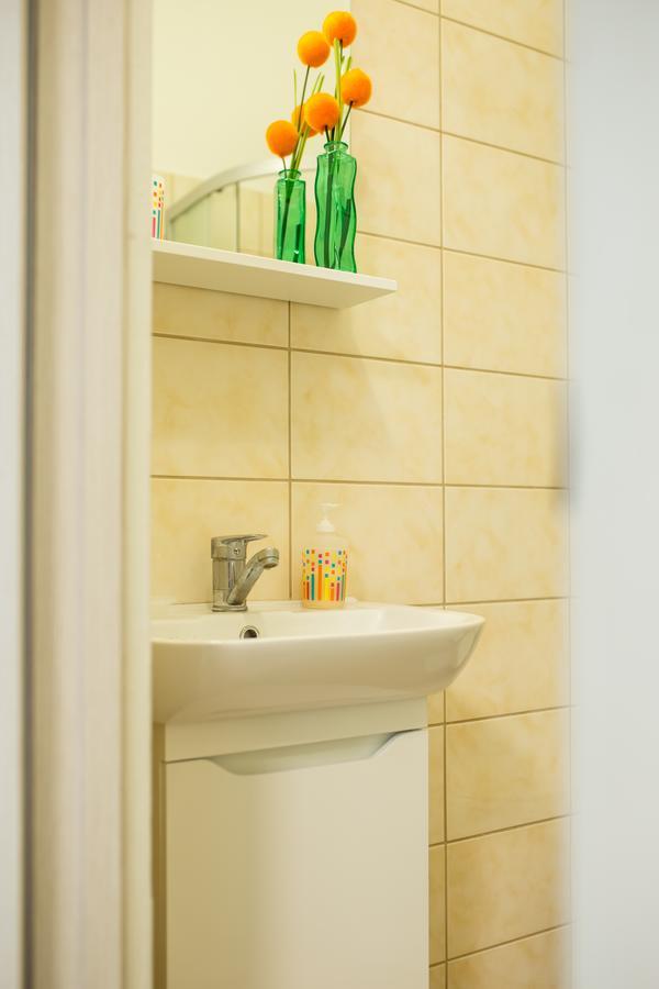 Romantic Apartment In The Center Of Old Lviv Bagian luar foto
